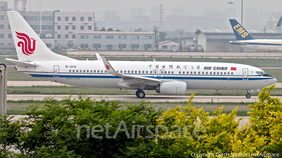 Air China Boeing 737-89L (B-1219) | Photo 252300