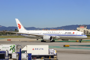 Air China Boeing 787-9 Dreamliner (B-1368) at  Los Angeles - International, United States
