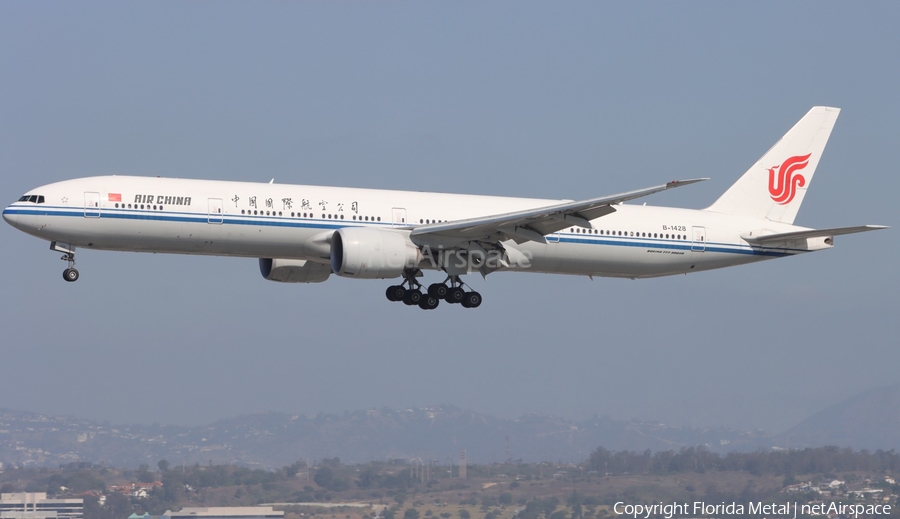 Air China Boeing 777-39L(ER) (B-1428) | Photo 605573
