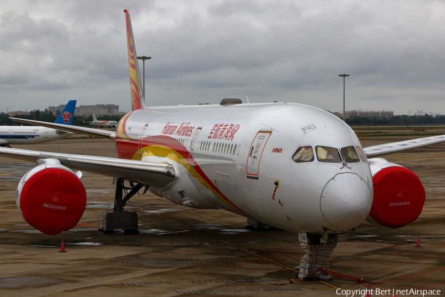 Hainan Airlines Boeing 787-9 Dreamliner (B-1499) | Photo 538632