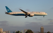 Xiamen Airlines Boeing 787-9 Dreamliner (B-1567) at  Los Angeles - International, United States