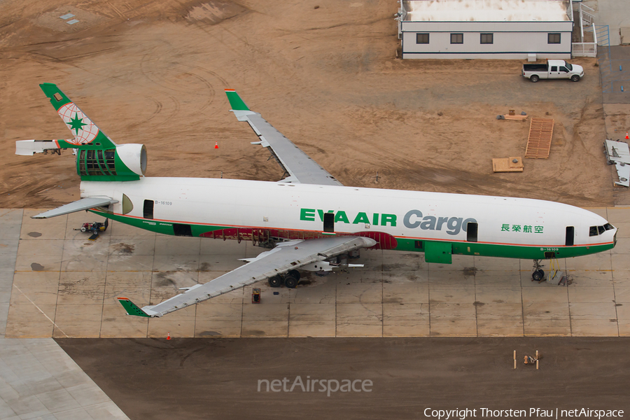 EVA Air Cargo McDonnell Douglas MD-11F (B-16109) | Photo 96210