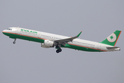 EVA Air Airbus A321-211 (B-16215) at  Seoul - Incheon International, South Korea