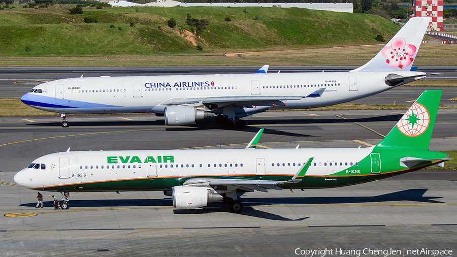 EVA Air Airbus A321-211 (B-16216) | Photo 656339