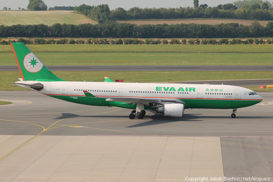 EVA Air Airbus A330-203 (B-16307) | Photo 138184