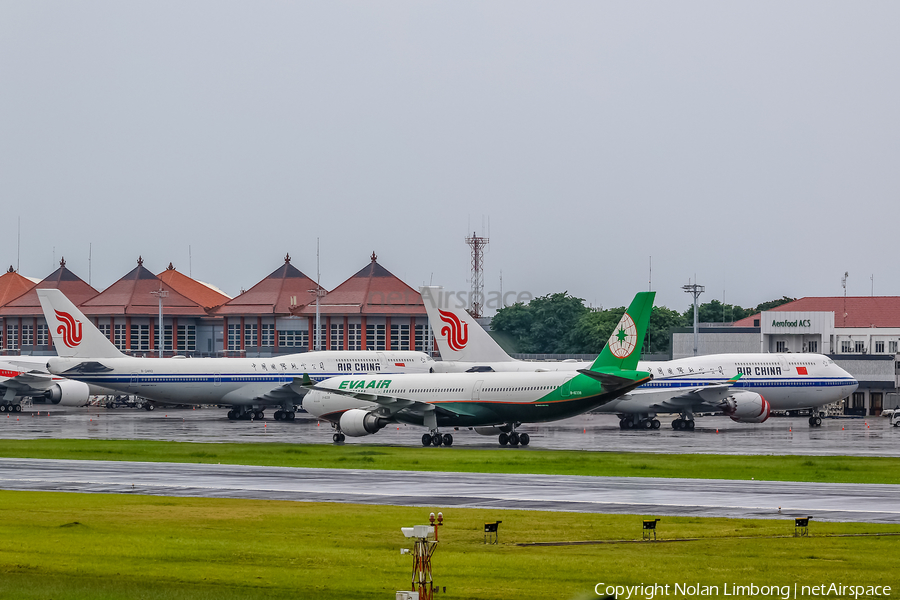 EVA Air Airbus A330-302E (B-16338) | Photo 537939