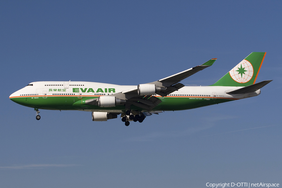 EVA Air Boeing 747-45E (B-16411) | Photo 278894