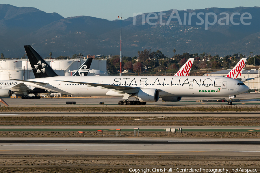 EVA Air Boeing 777-35E(ER) (B-16701) | Photo 107756