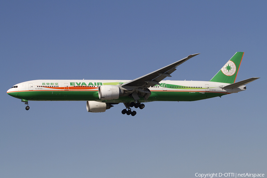 EVA Air Boeing 777-35E(ER) (B-16702) | Photo 336887