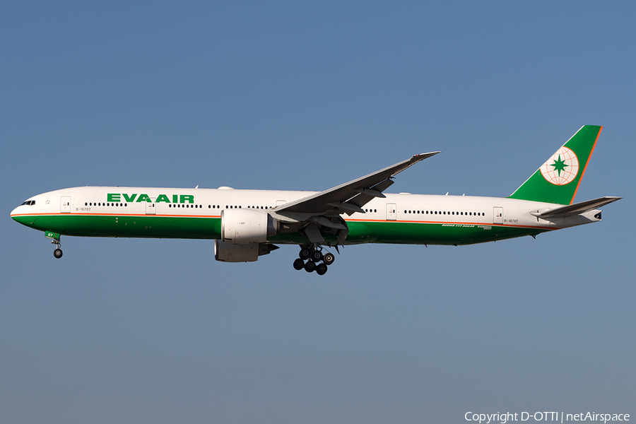 EVA Air Boeing 777-35E(ER) (B-16707) | Photo 144329