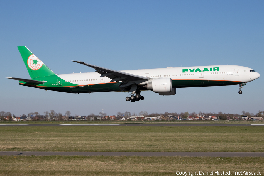 EVA Air Boeing 777-35E(ER) (B-16712) | Photo 513066