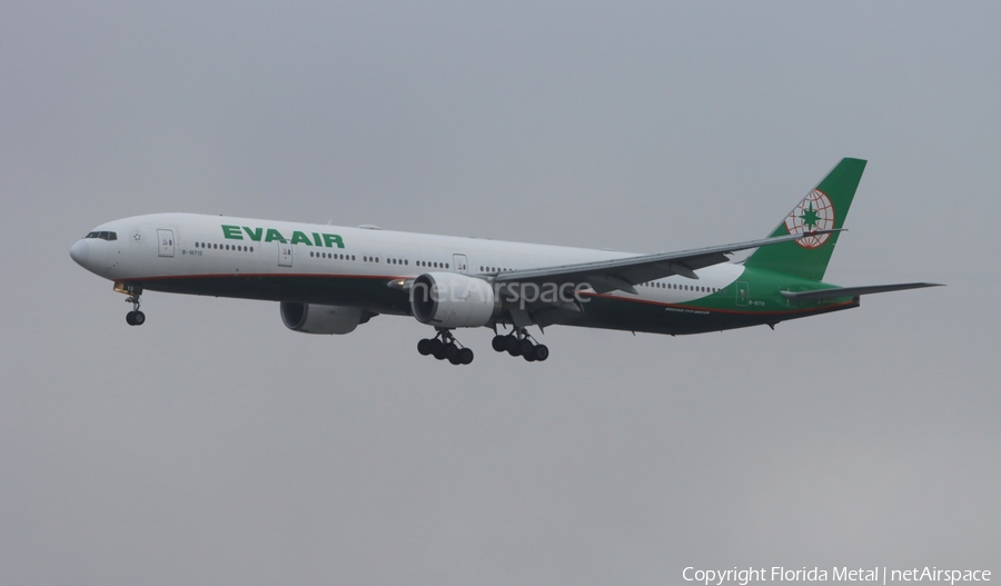 EVA Air Boeing 777-35E(ER) (B-16713) | Photo 601553