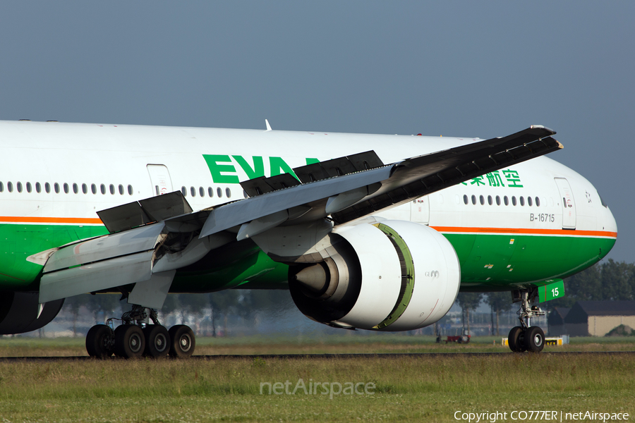 EVA Air Boeing 777-35E(ER) (B-16715) | Photo 52642