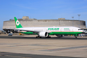 EVA Air Boeing 777-35E(ER) (B-16717) at  Paris - Charles de Gaulle (Roissy), France