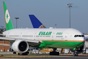 EVA Air Boeing 777-35E(ER) (B-16717) at  Paris - Charles de Gaulle (Roissy), France