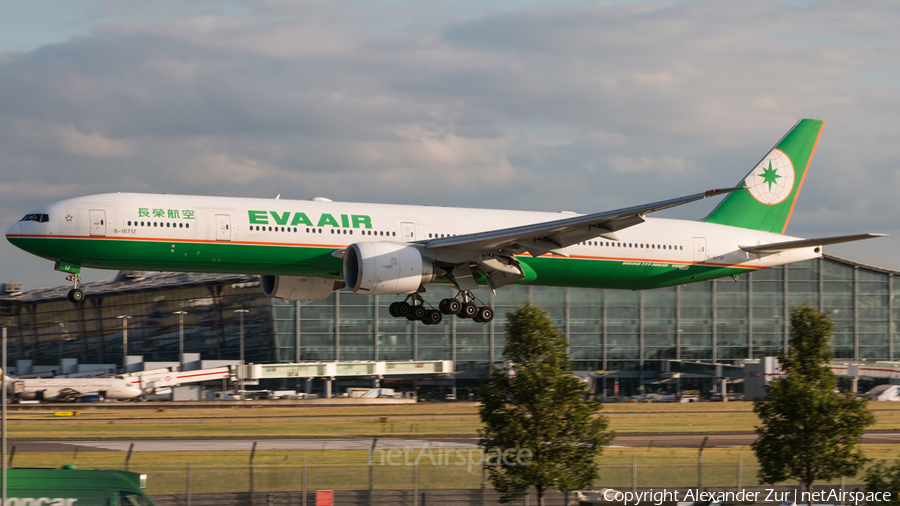 EVA Air Boeing 777-35E(ER) (B-16717) | Photo 176023