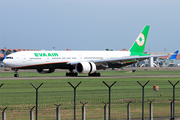 EVA Air Boeing 777-35E(ER) (B-16726) at  Jakarta - Soekarno-Hatta International, Indonesia
