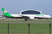 EVA Air Boeing 777-35E(ER) (B-16726) at  Jakarta - Soekarno-Hatta International, Indonesia