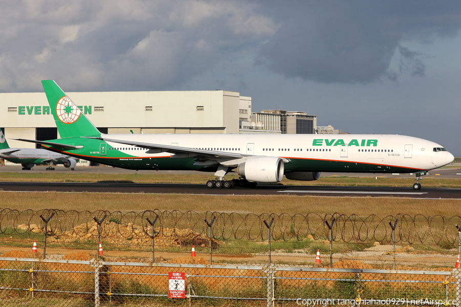 EVA Air Boeing 777-35E(ER) (B-16726) | Photo 485020