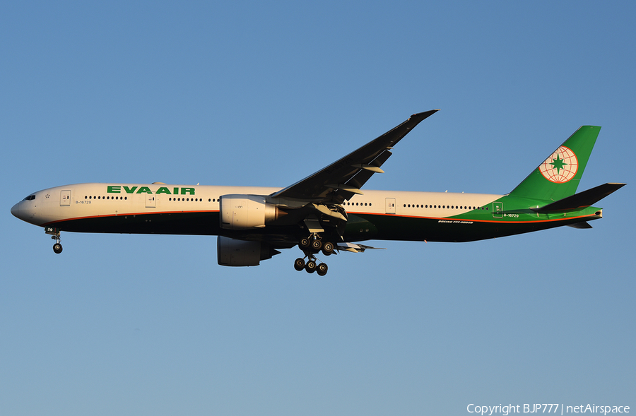 EVA Air Boeing 777-35E(ER) (B-16729) | Photo 217734