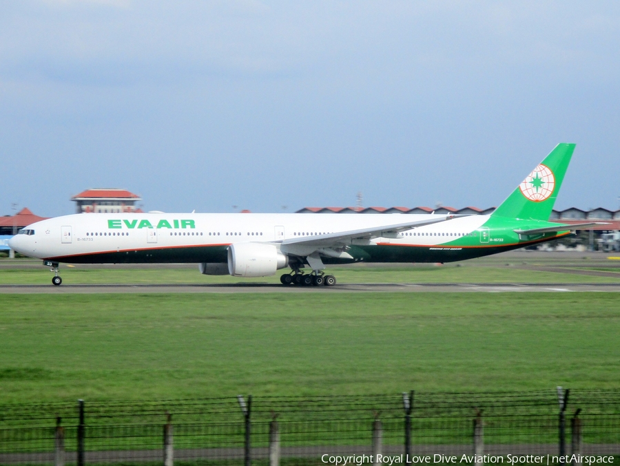 EVA Air Boeing 777-3SH(ER) (B-16733) | Photo 208614