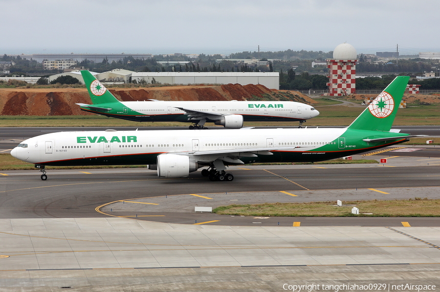 EVA Air Boeing 777-35E(ER) (B-16740) | Photo 487697