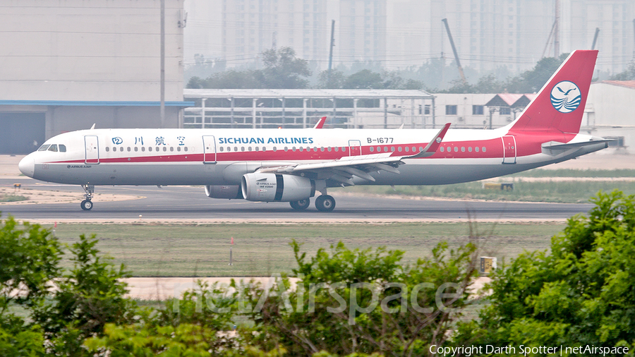Sichuan Airlines Airbus A321-231 (B-1677) | Photo 269897