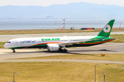 EVA Air Boeing 787-9 Dreamliner (B-17885) at  Osaka - Kansai International, Japan