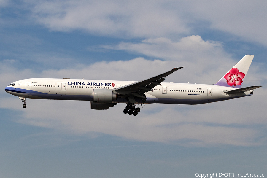 China Airlines Boeing 777-309(ER) (B-18001) | Photo 143100