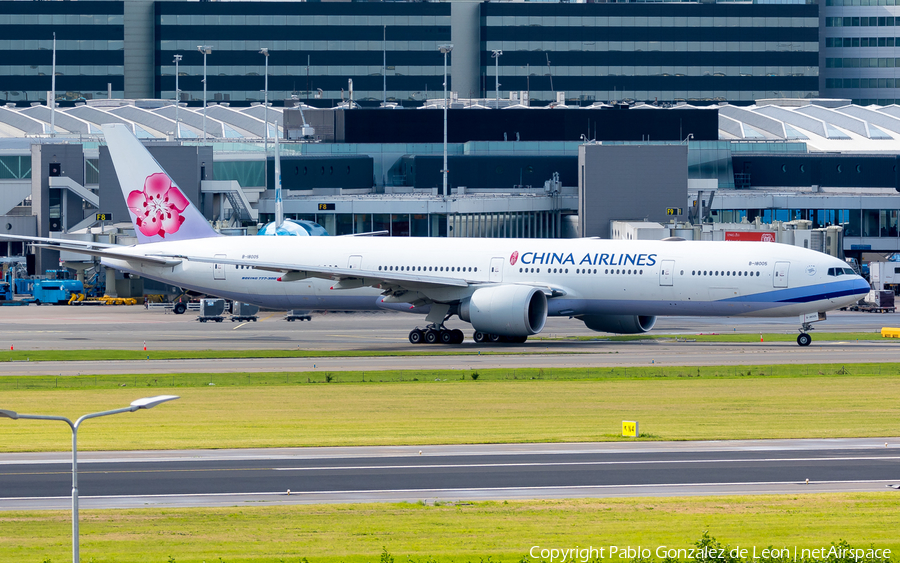 China Airlines Boeing 777-309(ER) (B-18005) | Photo 348498