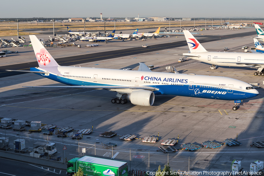 China Airlines Boeing 777-309(ER) (B-18007) | Photo 323085