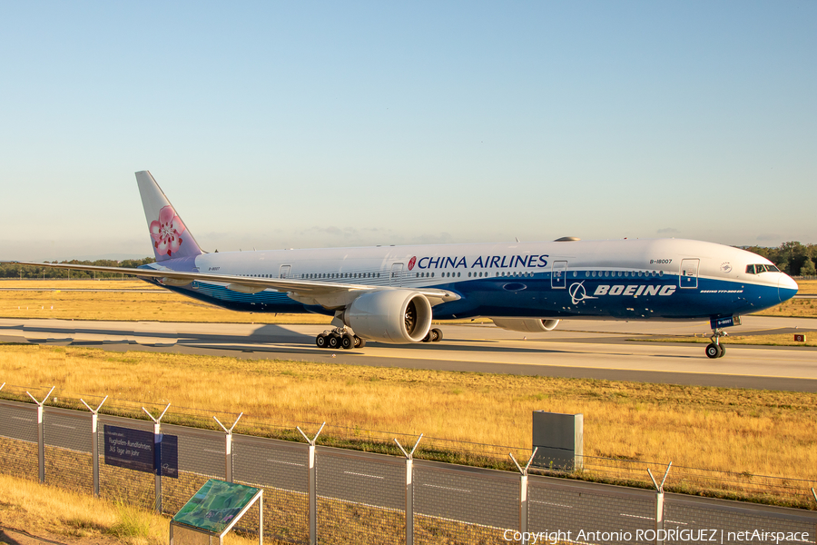 China Airlines Boeing 777-309(ER) (B-18007) | Photo 519448