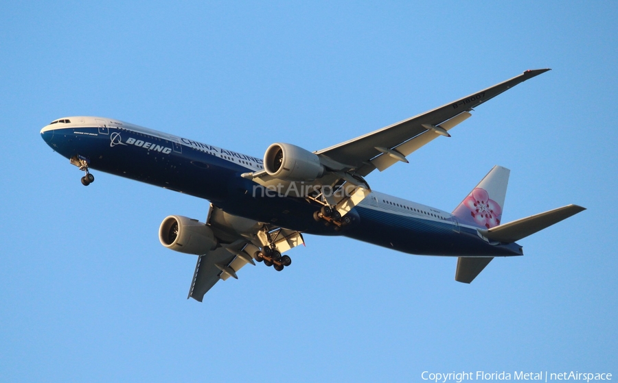 China Airlines Boeing 777-309(ER) (B-18007) | Photo 306605