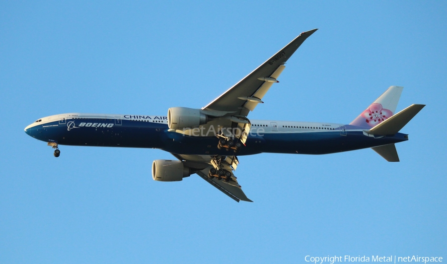 China Airlines Boeing 777-309(ER) (B-18007) | Photo 435347