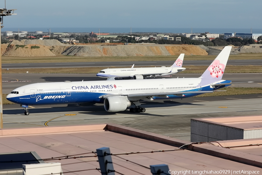 China Airlines Boeing 777-309(ER) (B-18007) | Photo 554539
