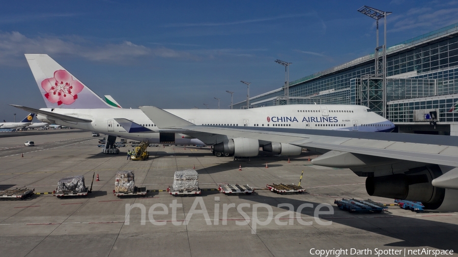 China Airlines Boeing 747-409 (B-18201) | Photo 231032