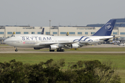 China Airlines Boeing 747-409 (B-18206) at  Taipei - Taoyuan, Taiwan