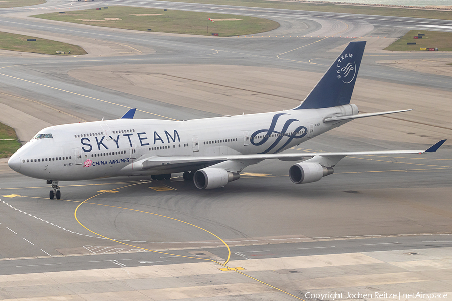 China Airlines Boeing 747-409 (B-18211) | Photo 378951