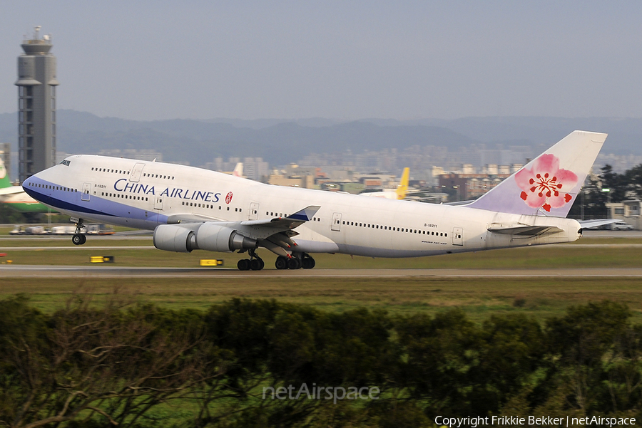 China Airlines Boeing 747-409 (B-18211) | Photo 21527