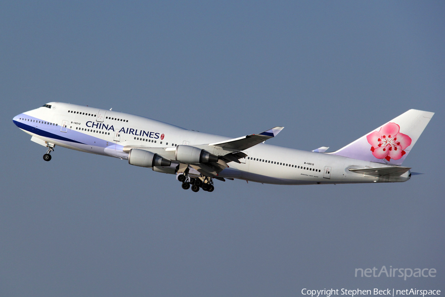China Airlines Boeing 747-409 (B-18212) | Photo 34337