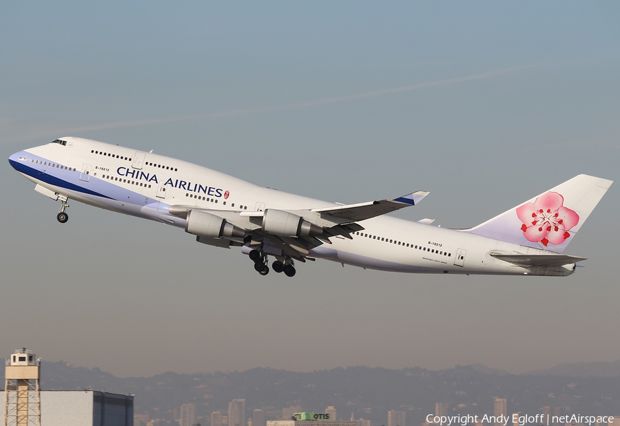 China Airlines Boeing 747-409 (B-18212) | Photo 381122
