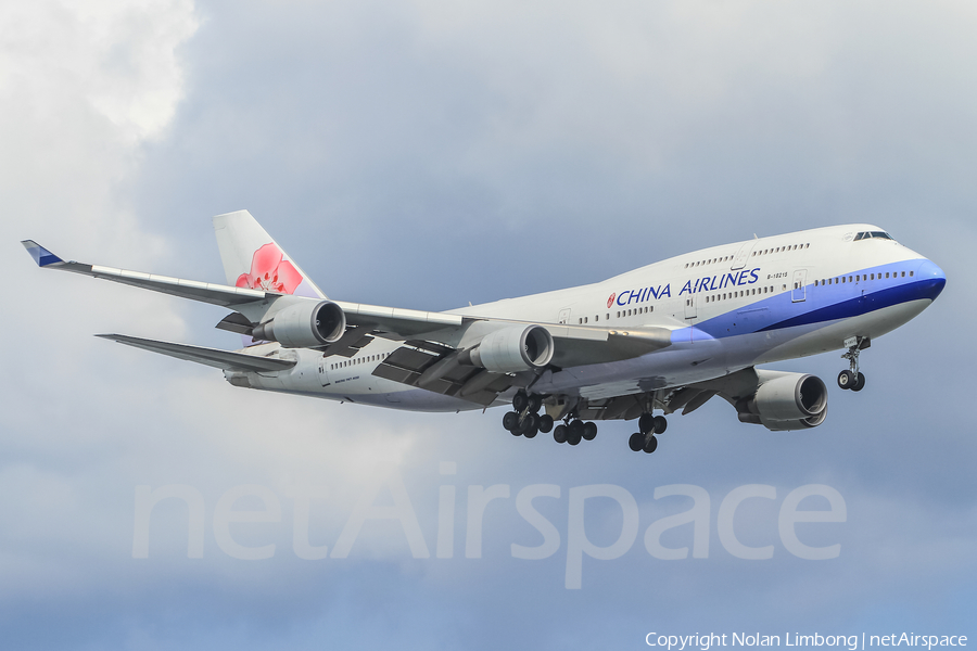 China Airlines Boeing 747-409 (B-18215) | Photo 368564