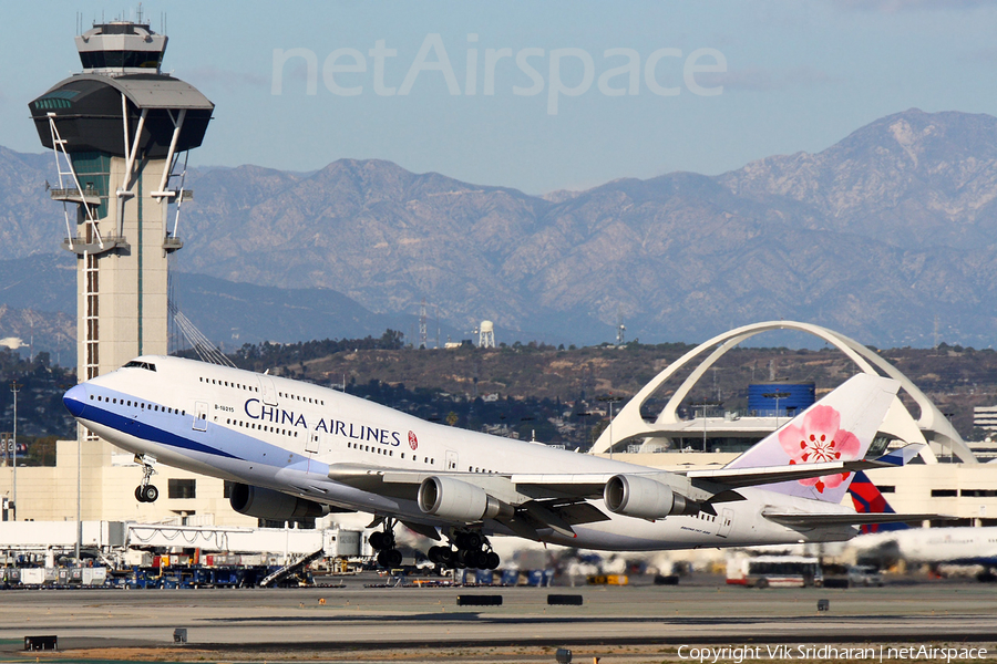 China Airlines Boeing 747-409 (B-18215) | Photo 7228
