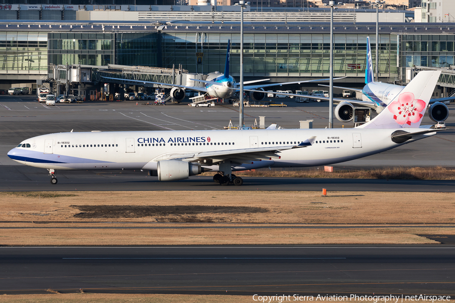 China Airlines Airbus A330-302 (B-18302) | Photo 329085