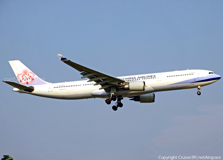 China Airlines Airbus A330-302 (B-18309) | Photo 340963