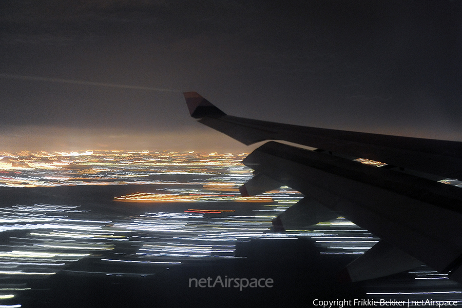 China Airlines Airbus A330-302 (B-18309) | Photo 15908