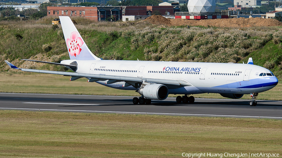 China Airlines Airbus A330-302 (B-18309) | Photo 655386
