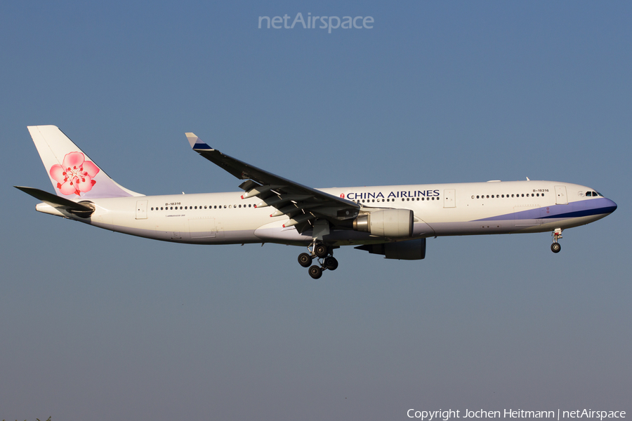 China Airlines Airbus A330-302 (B-18316) | Photo 60502