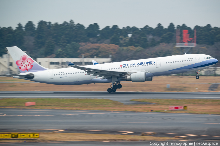 China Airlines Airbus A330-302 (B-18316) | Photo 602113