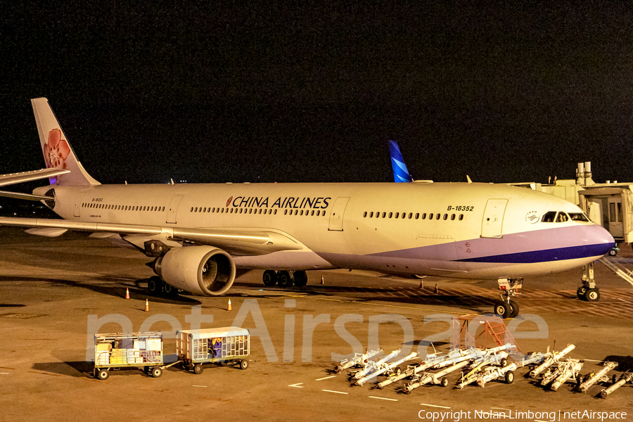 China Airlines Airbus A330-302E (B-18352) | Photo 384071